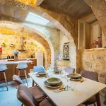 Traditional 500 Year Old Gozitan Townhouse * Victoria