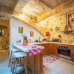 Casa de Férias Traditional 500 Year Old Gozitan Townhouse *