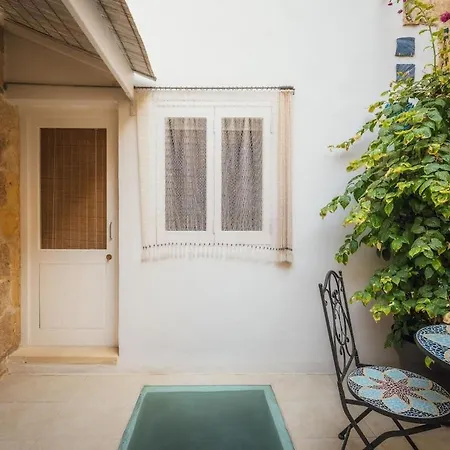 Traditional 500 Year Old Gozitan Townhouse Casa de Férias Victoria